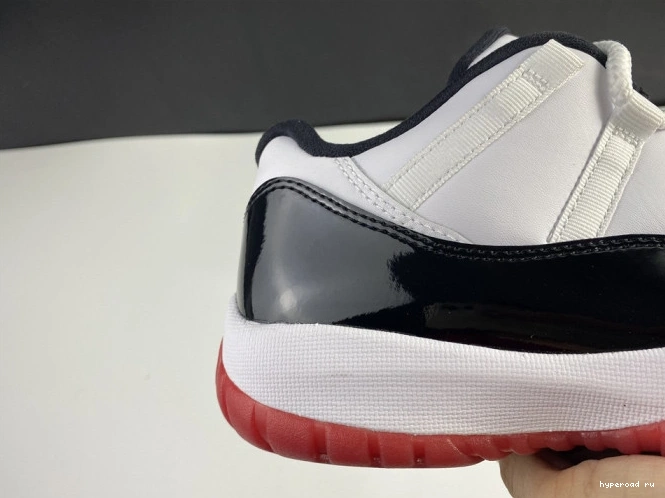 Jordan 11 Air Retro Low AV2187-160 Bred Concord 0804